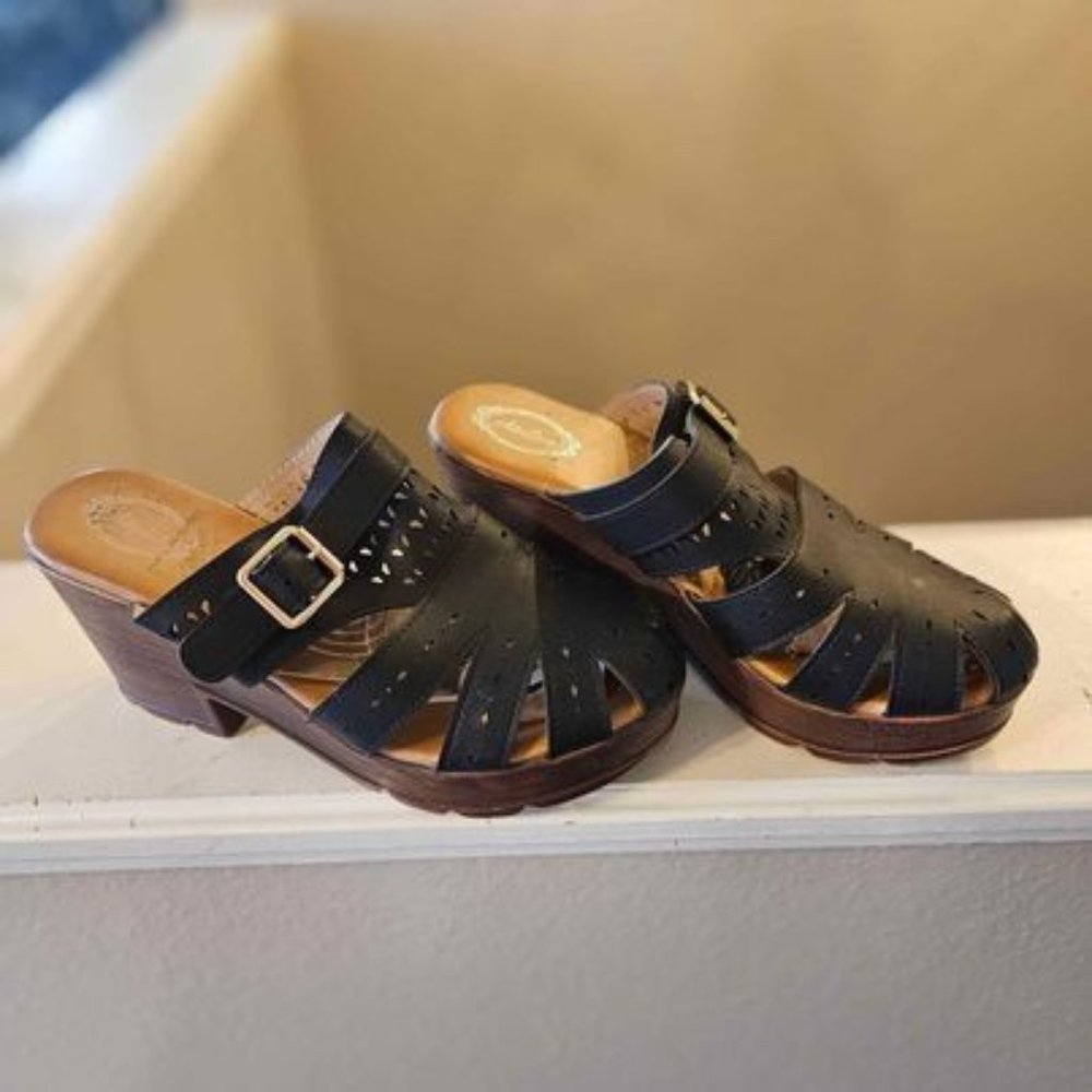 New, Atalina Womens Black Slides Sandals Shoes size 8.5